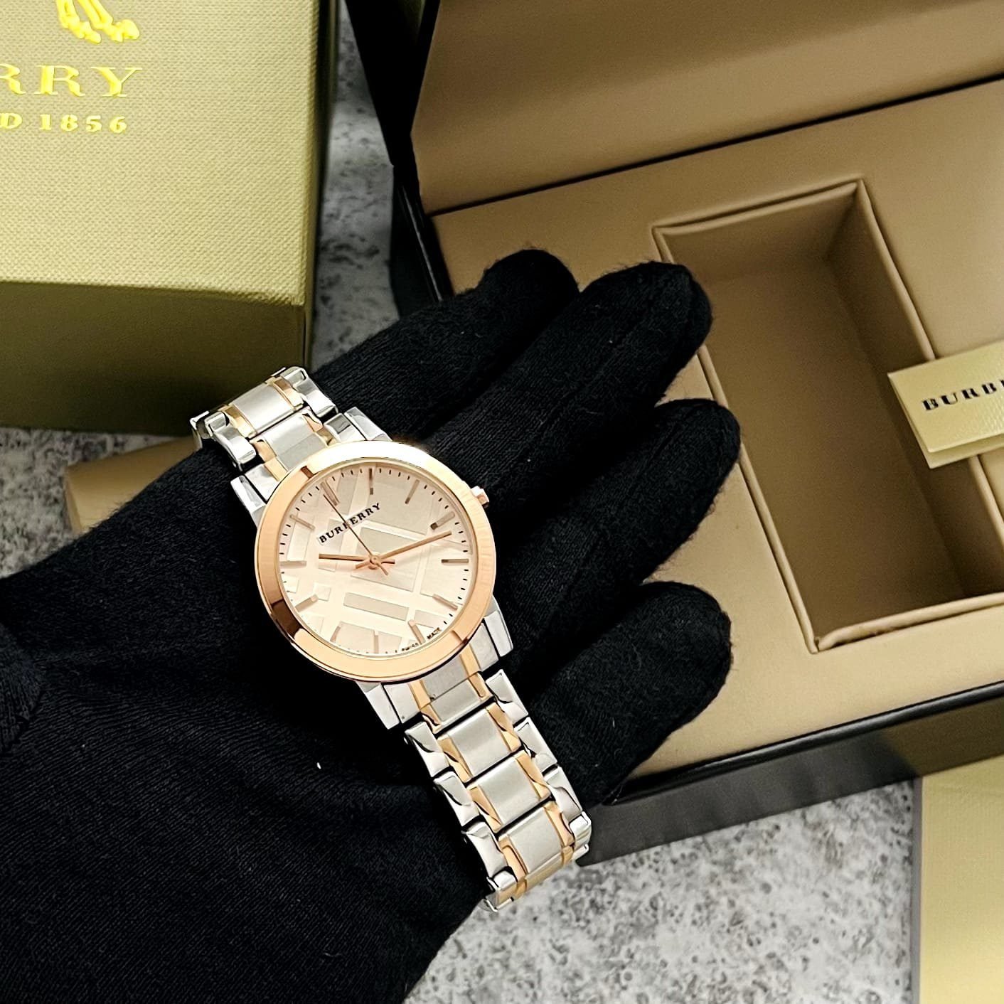Burberry BU9025 For Girls