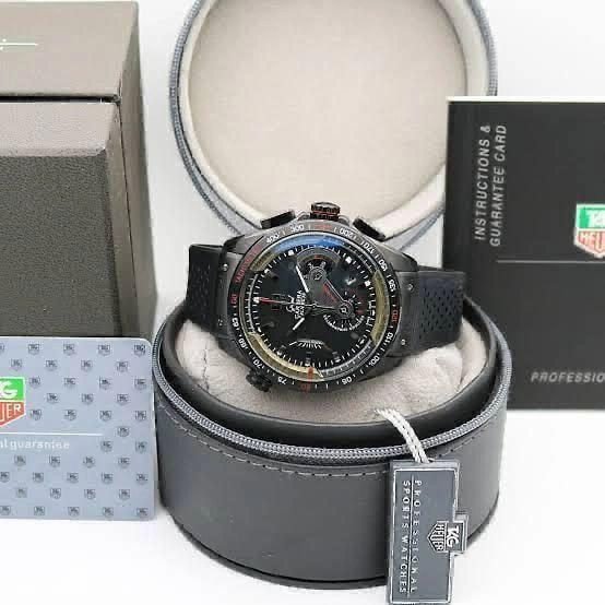 TAG Heuer Carrera Calibre Black