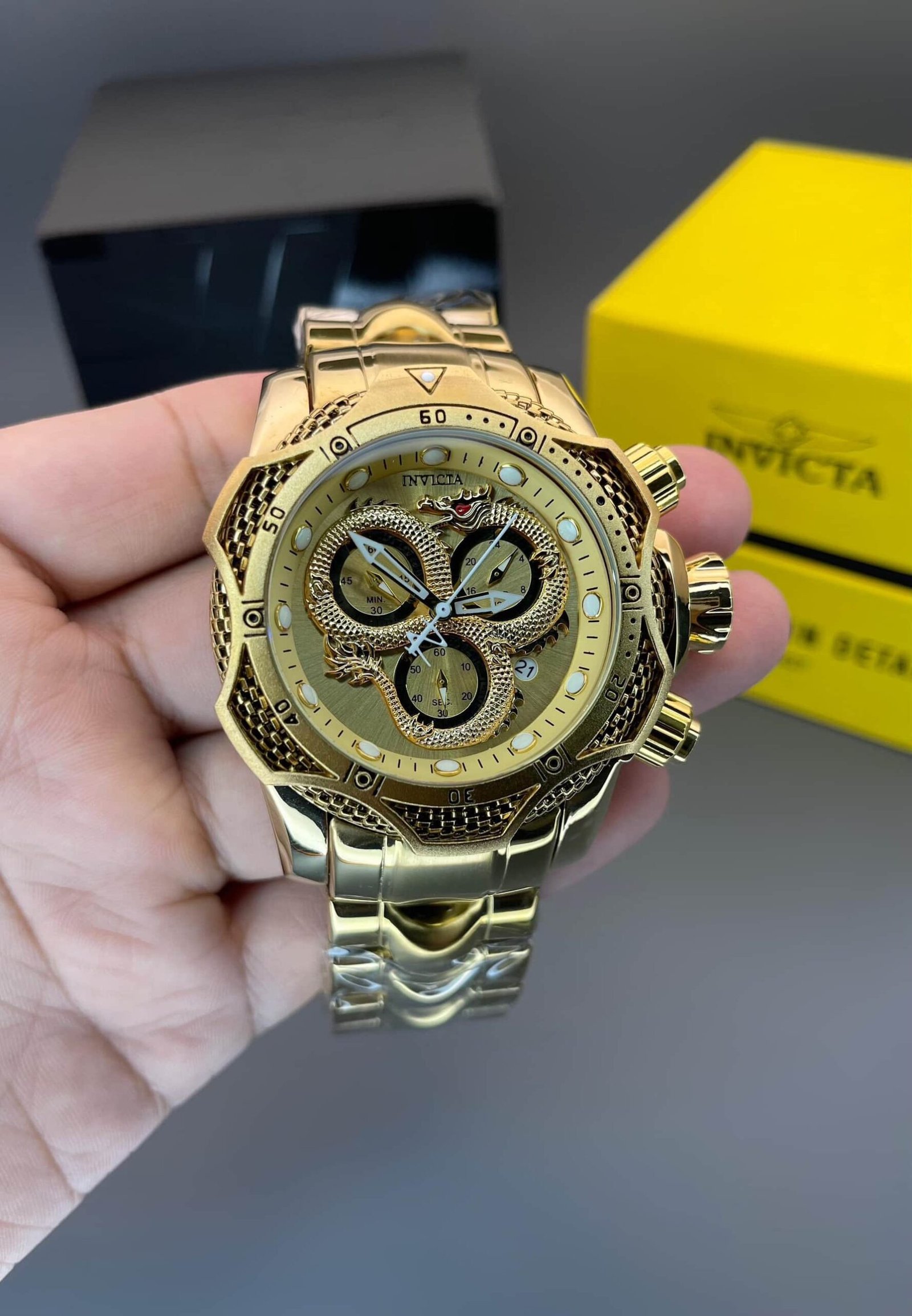 Invicta Venom Chronograph Full Gold