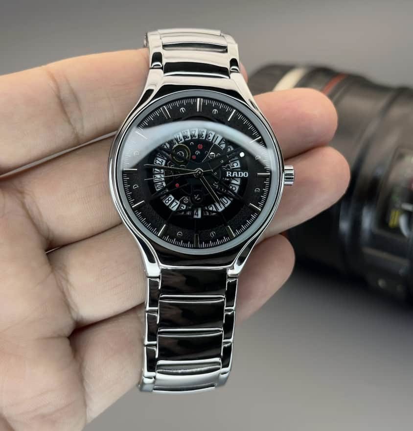 Rado true Round
